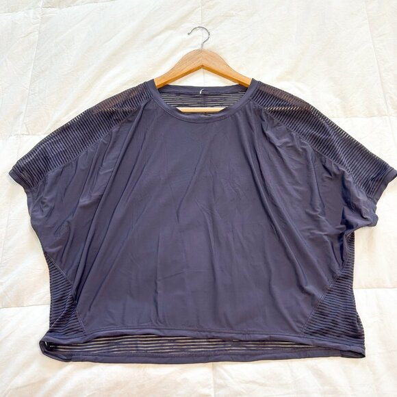 Lululemon Athletica Lean In Short Sleeve Boysenberry Purple Mesh Detail Size 6 - Picture 5 of 8